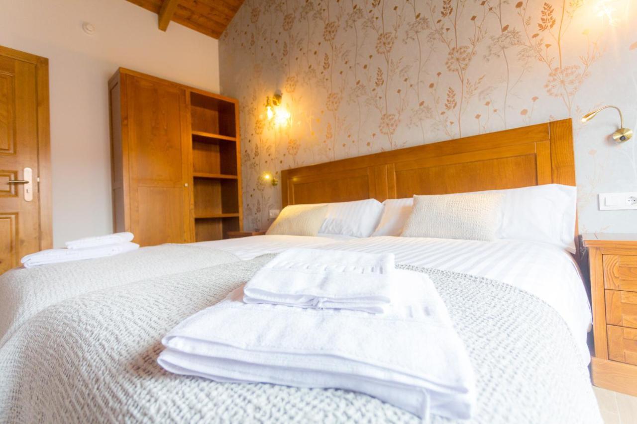 Hotel Casa Da Ponte De Penas Melide Zewnętrze zdjęcie