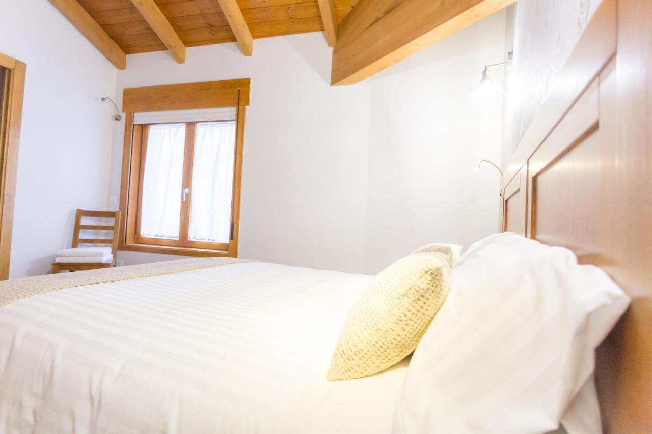 Hotel Casa Da Ponte De Penas Melide Zewnętrze zdjęcie